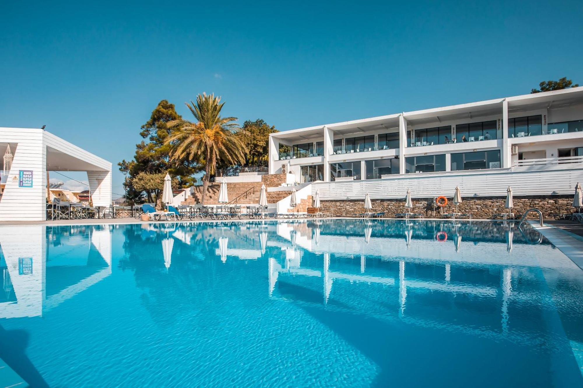 Aiora Resort Pefki  Bagian luar foto